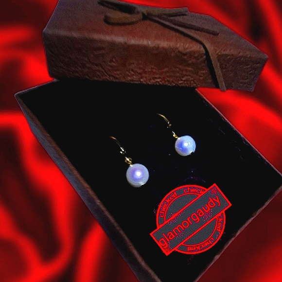 Clasp Earrings🐍 - Picture 1 of 9